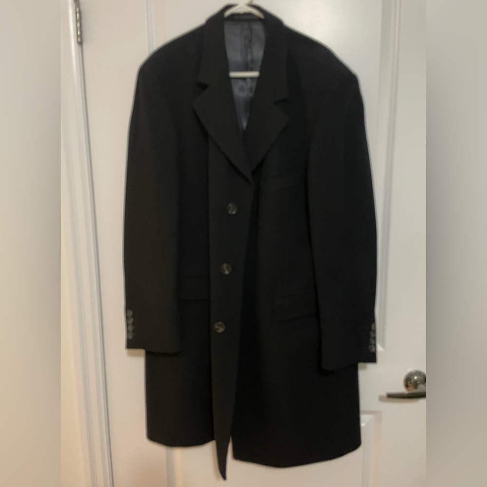 HUGO BOSS wool and cashmere coat in pristine condition (size 56)